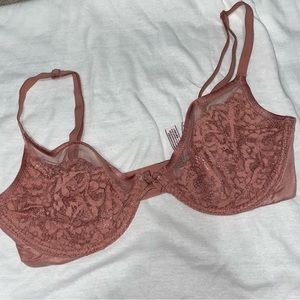 NWOT BBV unlined bra